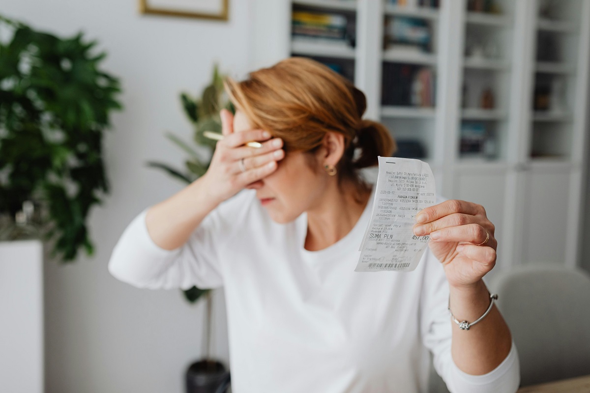 Tracking Finances on a Low Income